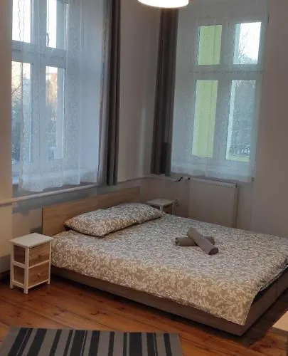 Lilia House Отель *