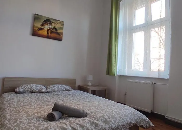 Lilia House Отель Познань