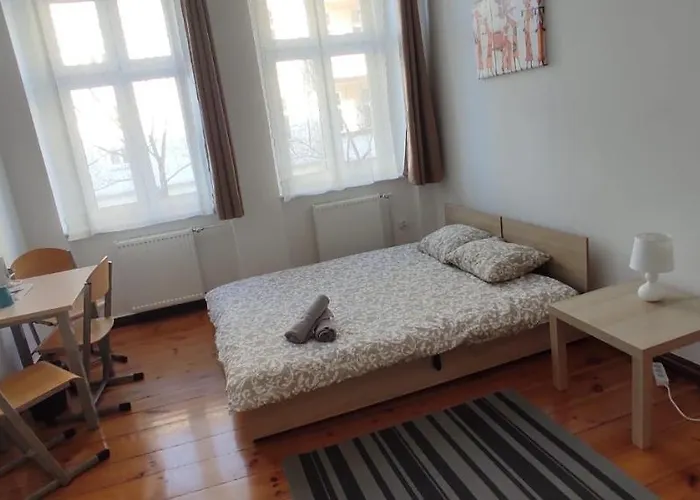 Отель Lilia House Познань